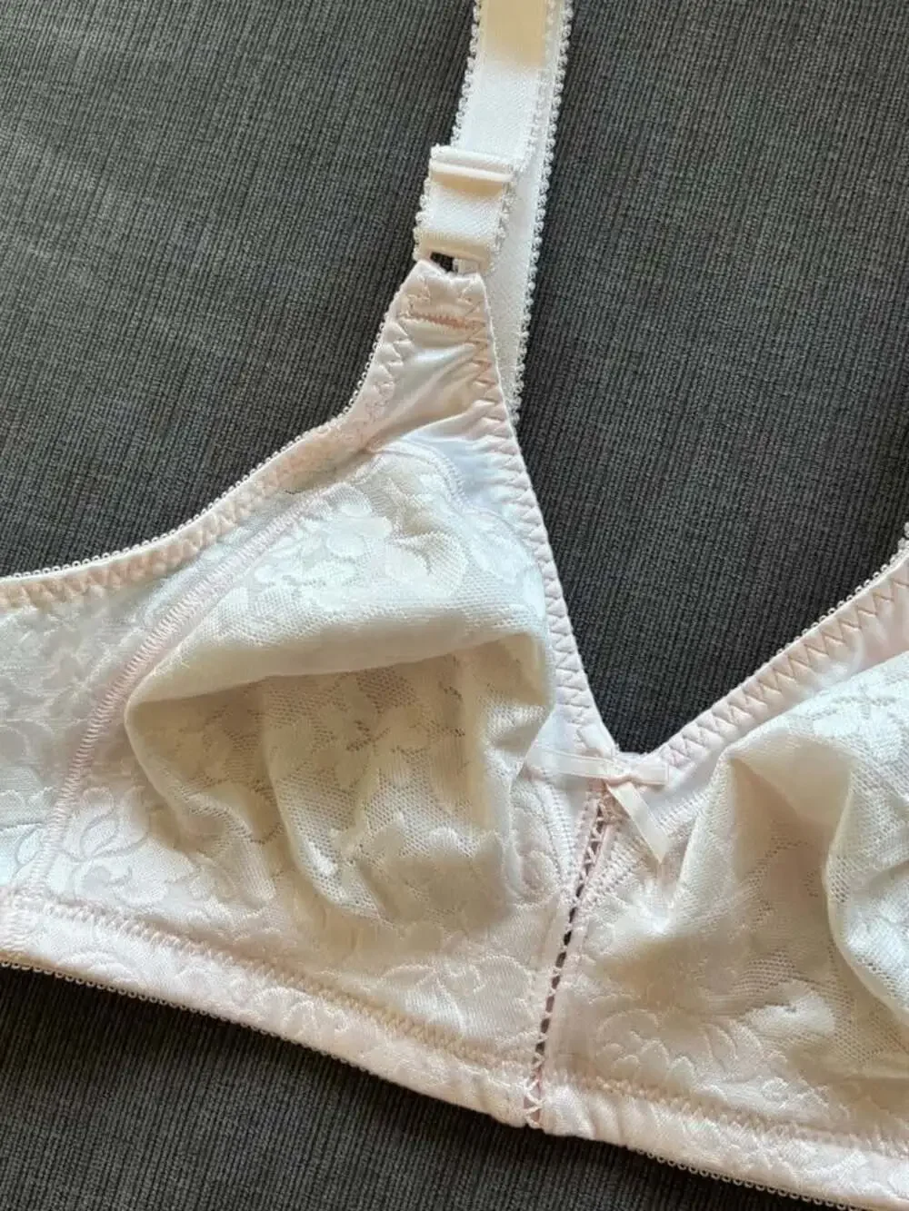 Bali Double Support Lace Wireless Bra 36C Pink Bliss Wirefree Full Coverage DF33